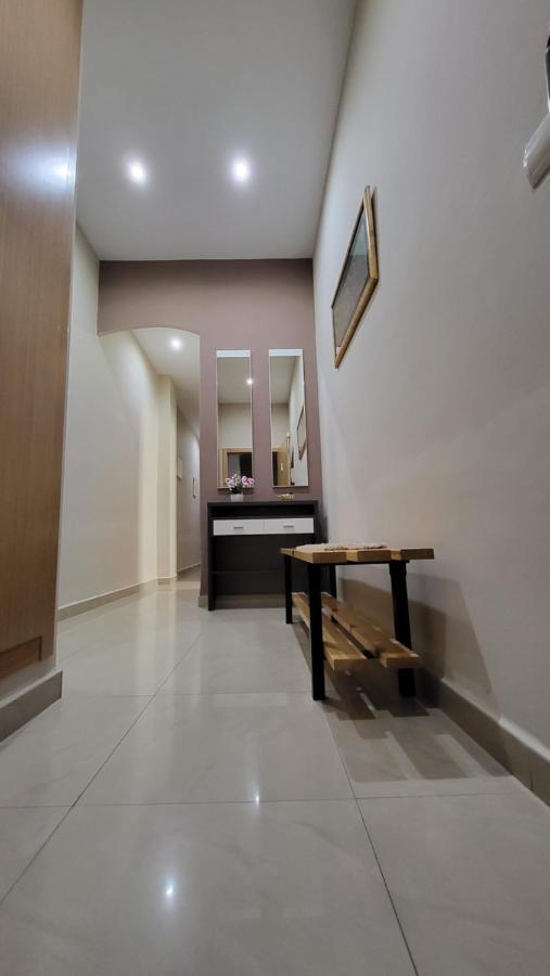 Sela Home Y Garaje, Algemesi Home Buitenkant foto